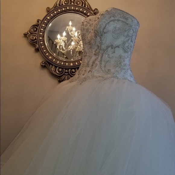 Luxury Pearl Beaded Wedding Dress - Picture 6 of 8